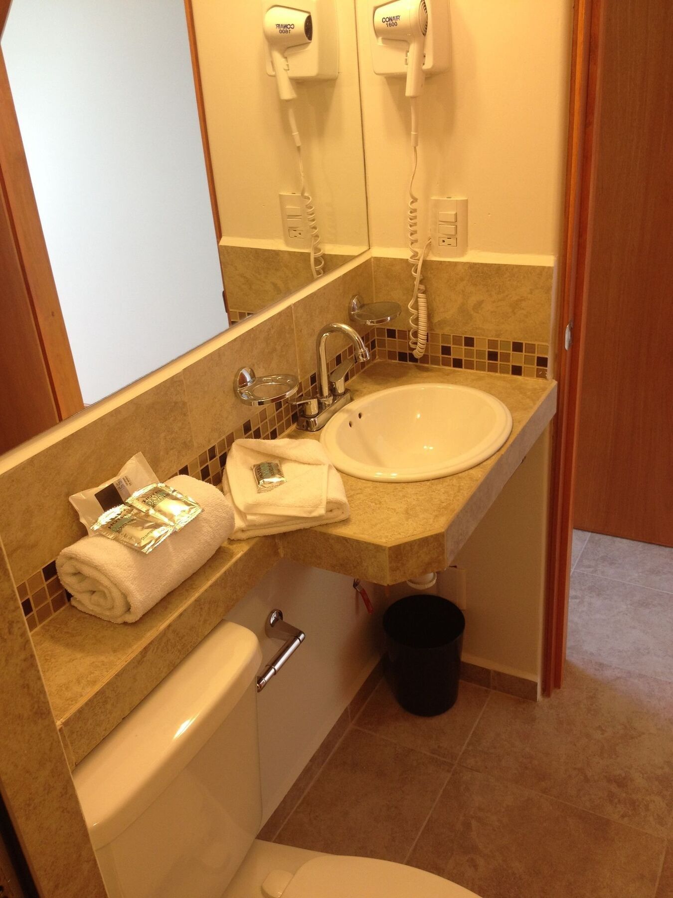 Hotel Dajana Boulevard León Zewnętrze zdjęcie